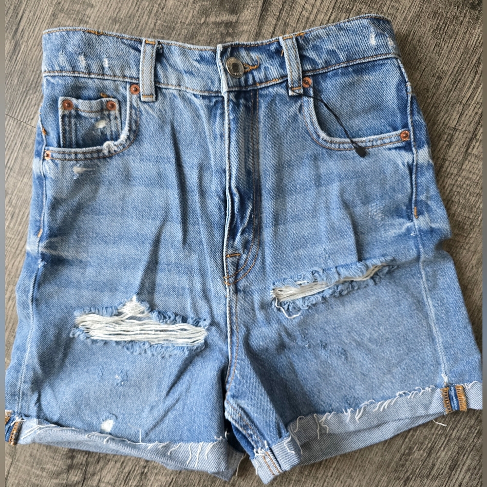 Zara Blue Jean Shorts Distressed Vintage-Inspired